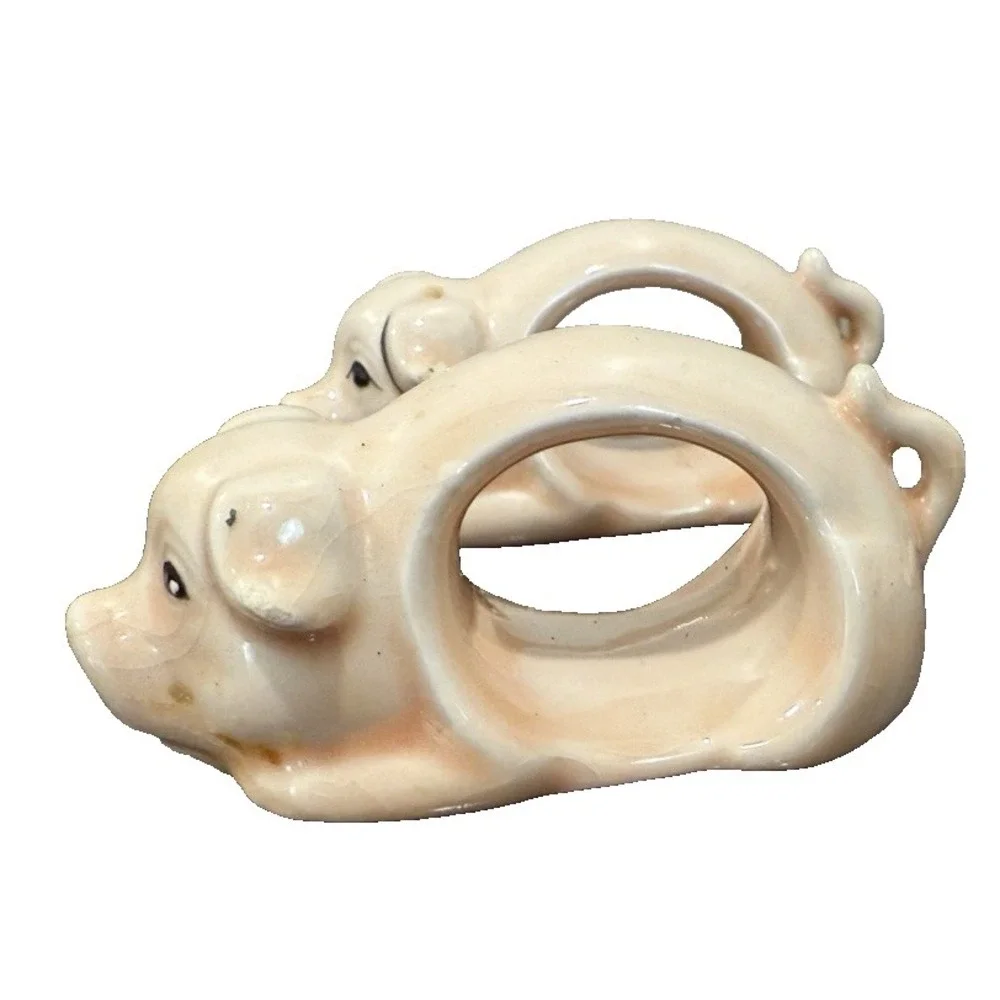 2 Piggy Napkin Rings Country Ceramic Kitchen Dinning Farmhouse